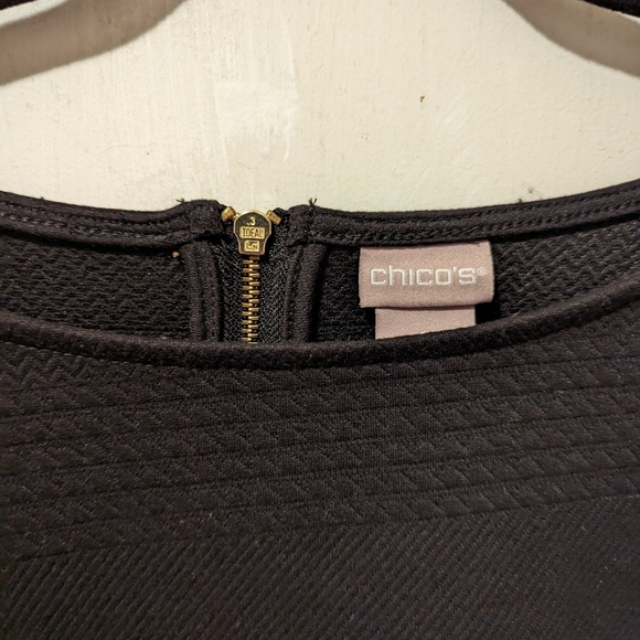 Chico's black 3/4 sleeve blouse. Gold tone back zipper. Size large - Picture 2 of 4
